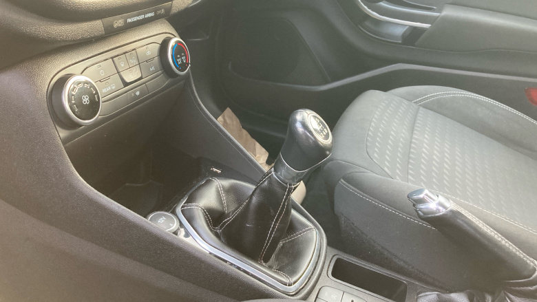 Ford Fiesta 1.1 Zetec 5dr Petrol Hatchback